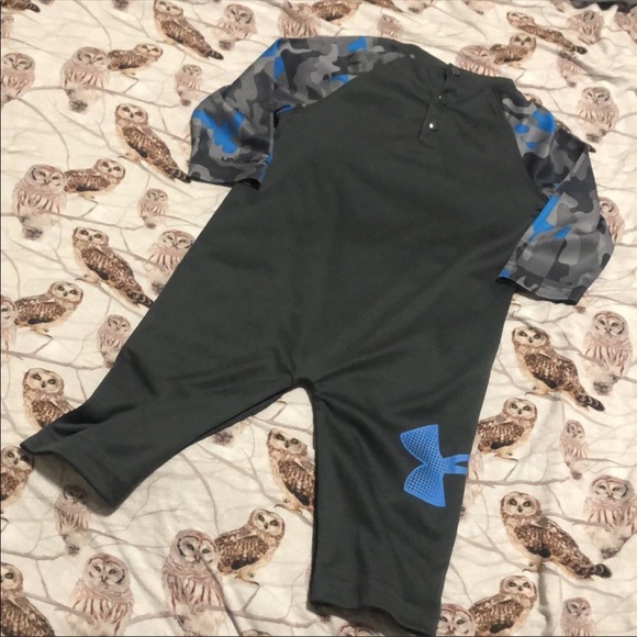 Under Armour Romper | 3-6M | EEUC - Picture 3 of 6